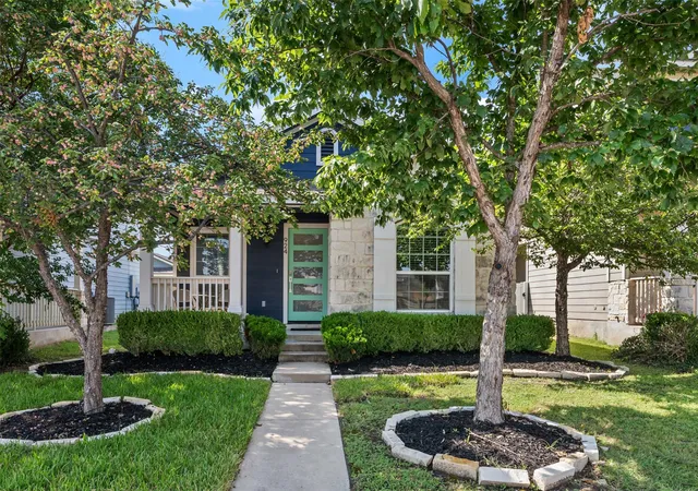 2nd image of 924 Lost Pines Ln, Cedar Park, TX 78613 | MLS# 9245609