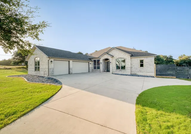 Photo 2 of Single family home for sale at 101 Enclave Park Cv, Georgetown, TX 78633 | MLS# 4315431 | Listing updated on 2026-08-02