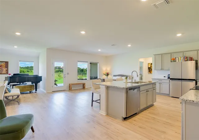 4th image of 442 Colovista Pkwy, Bastrop, TX 78602 | MLS# 9005153