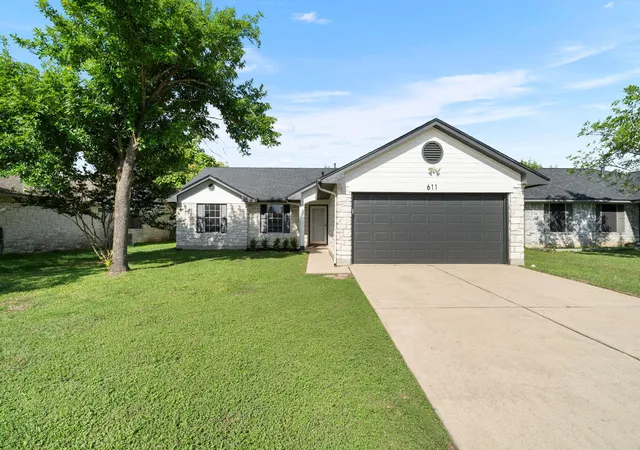 1st image of 611 Clearcreek Dr, Leander, TX 78641 | MLS# 8492823