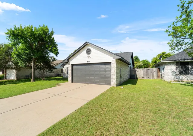 2nd image of 611 Clearcreek Dr, Leander, TX 78641 | MLS# 8492823