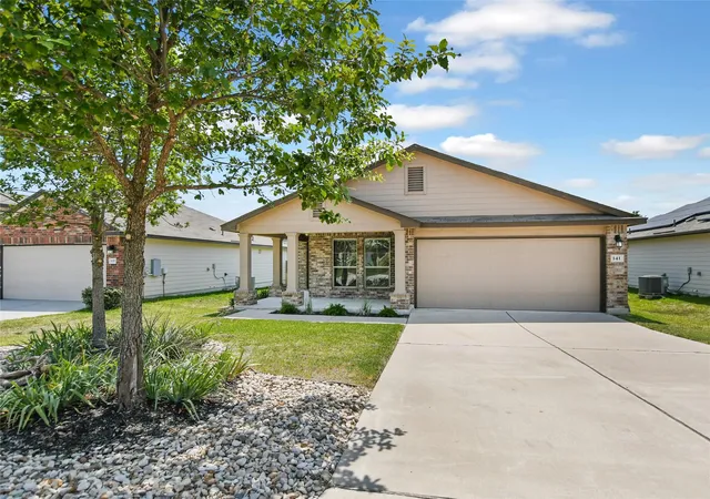 Photo 1 of Single family home for sale at 141 Igneous Ln, Jarrell, TX 76537 | MLS# 2982933 | Listing updated on 2026-09-25