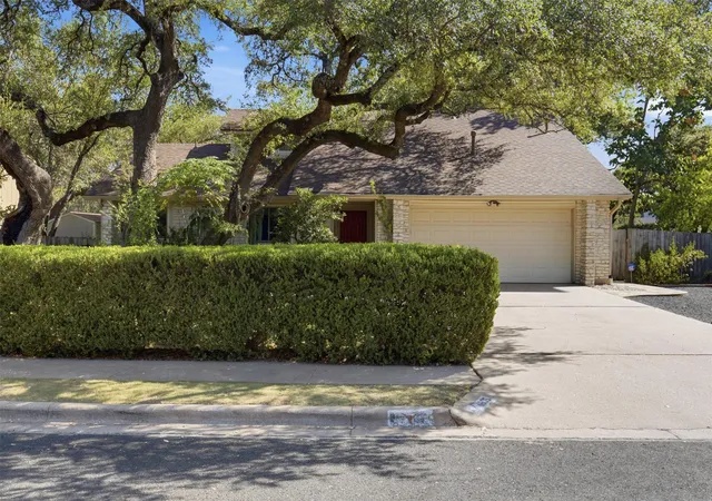 Photo 3 of Single family home for sale at 4605 Grider Pass, Austin, TX 78749 | MLS# 6687126 | Listing updated on 2026-09-06