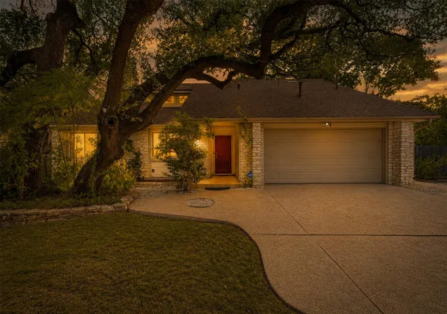Photo 3 of Single family home for sale at 4605 Grider Pass, Austin, TX 78749 | MLS# 6687126 | Listing updated on 2026-09-06