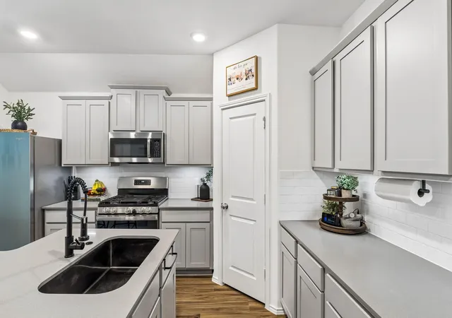 Photo 2 of Single family home for sale at 117 Konik Rd, Georgetown, TX 78626 | MLS# 3656047 | Listing updated on 2026-10-28