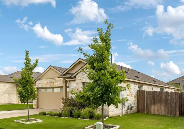 Photo 4 of Single family home for sale at 117 Konik Rd, Georgetown, TX 78626 | MLS# 3656047 | Listing updated on 2026-10-28