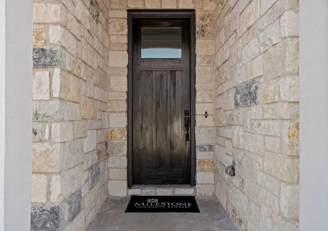Photo 2 of Single family home for sale at 1231 Robin Trl, Round Rock, TX 78681 | MLS# 4897156 | Listing updated on 2026-07-22