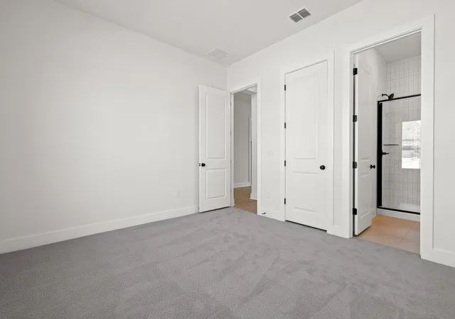 Photo 3 of Single family home for sale at 1231 Robin Trl, Round Rock, TX 78681 | MLS# 4897156 | Listing updated on 2026-07-22