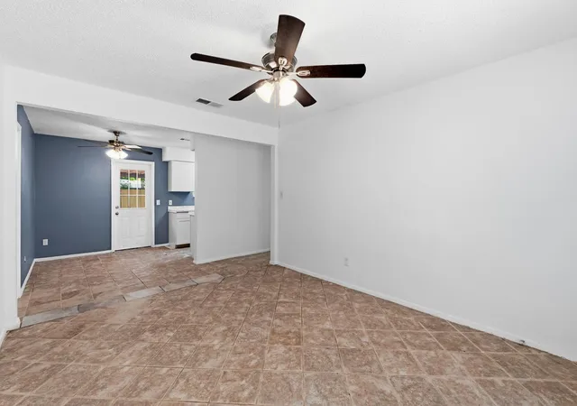 Photo 3 of Single family home for sale at 1107 Gardner Cv, Austin, TX 78721 | MLS# 9702608 | Listing updated on 2026-09-04