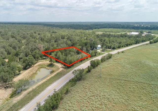 9th image of 1399 Fm 671, Lockhart, TX 78644 | MLS# 2159127