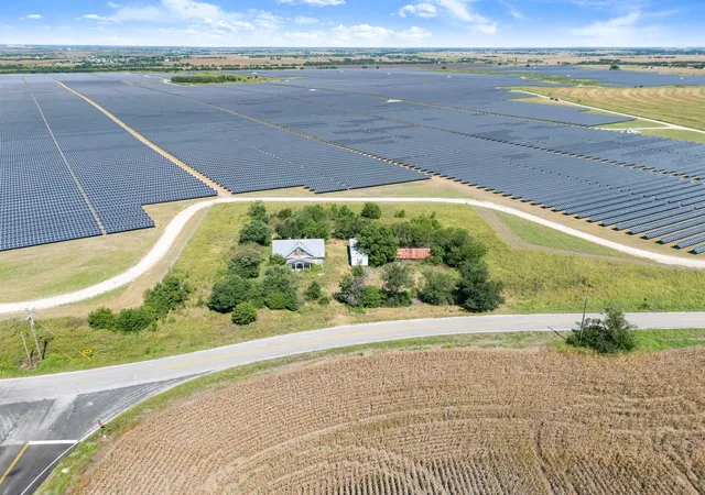 image of 18008 Manda Carlson Rd, Coupland, TX 78615 | MLS# 3074843