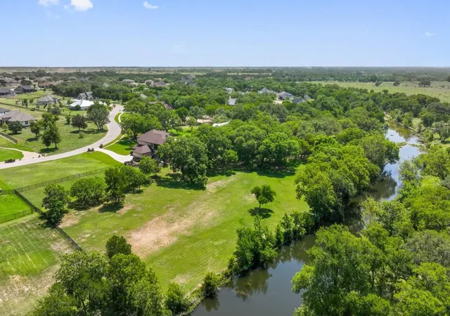 Photo 2 of Land for sale at 404 Golden Eagle Wy, Liberty Hill, TX 78642 | MLS# 3563010 | Listing updated on 2026-08-25