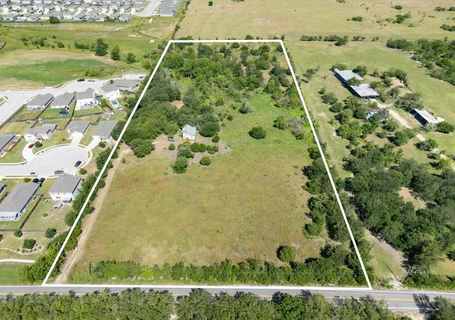 2nd image of 14112 Bois D Arc Ln, Manor, TX 78653 | MLS# 2211858