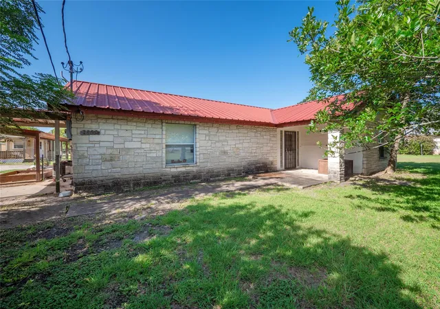 3rd image of 1600 W State Hwy 29, Bertram, TX 78605 | MLS# 7281006