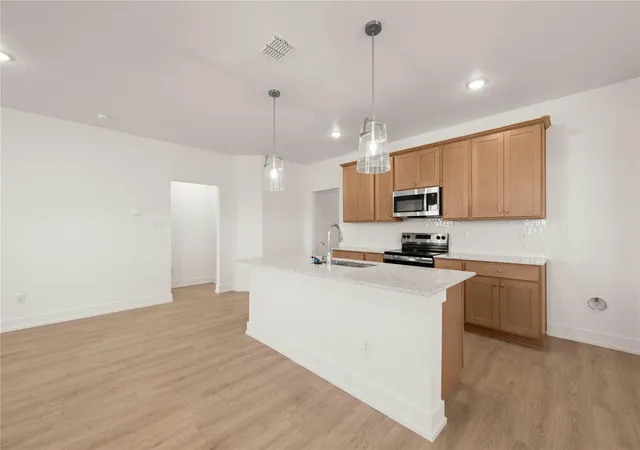 Photo 3 of Single family home for sale at 580 Gus Loop, Georgetown, TX 78627 | MLS# 3382278 | Listing updated on 2026-10-09