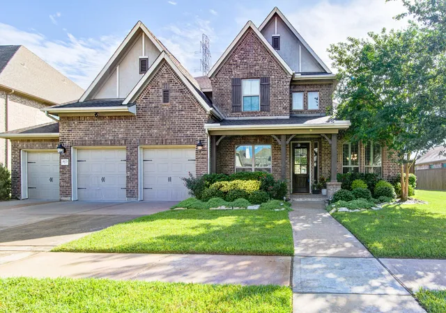 1st image of 613 East Fork, Webster, TX 77598 | MLS# 4707856