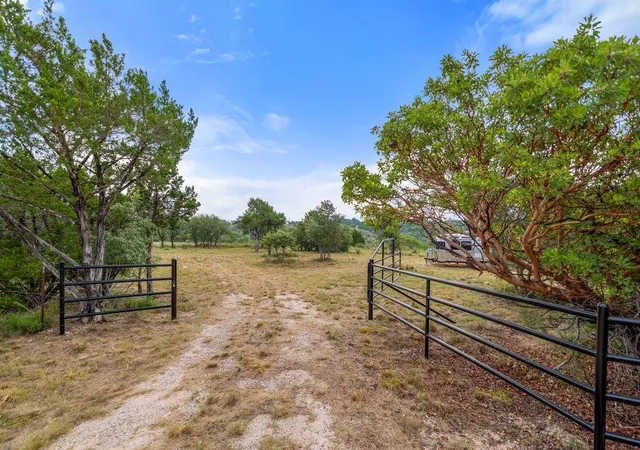 36th image of 2126 Hidden Valley Ranch Rd, Johnson City, TX 78636 | MLS# 9349416