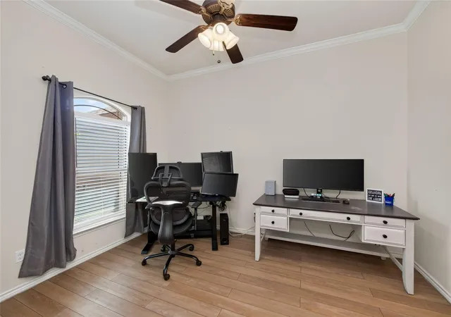Photo 4 of Single family home for sale at 213 Sarahs Ln, Liberty Hill, TX 78642 | MLS# 7059556 | Listing updated on 2026-08-26