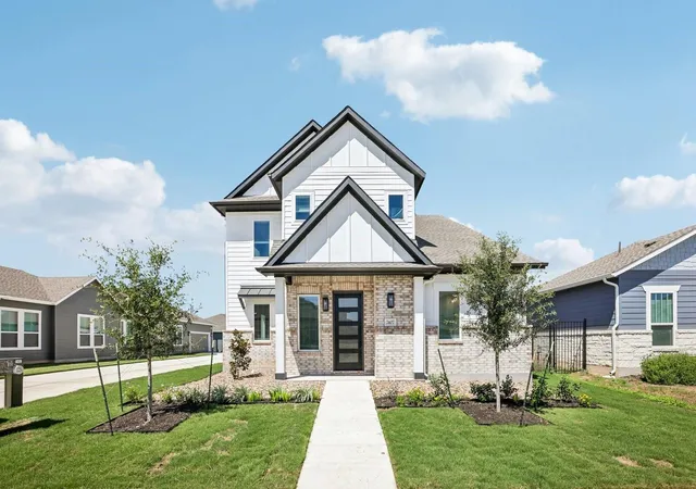 Photo 1 of Single family home for sale at 7407 Boyd Hvn Dr, Austin, TX 78744 | MLS# 5120735 | Listing updated on 2026-08-13