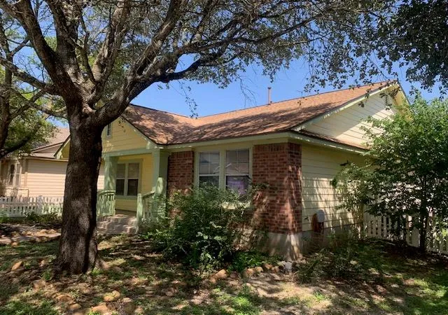 Photo 1 of Single family home for sale at 198 Hogan, Kyle, TX 78640 | MLS# 6962625 | Listing updated on 2026-09-21