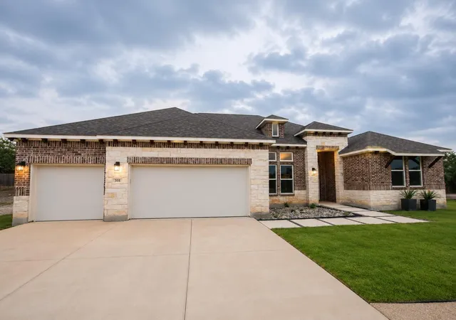 Photo 2 of Single family home for sale at 308 Axis Loop, Georgetown, TX 78628 | MLS# 3050703 | Listing updated on 2026-08-19
