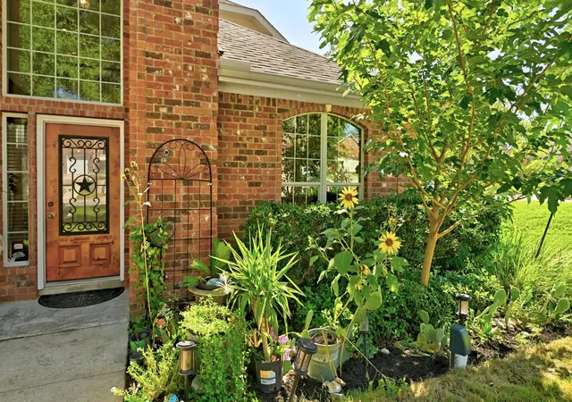 image of 418 S Lynnwood Trl, Cedar Park, TX 78613 | MLS# 5240389