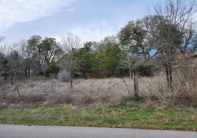 Photo 1 of Land for sale at 11304 Lakeside Dr, Jonestown, TX 78645 | MLS# 4012665 | Listing updated on 2026-09-06