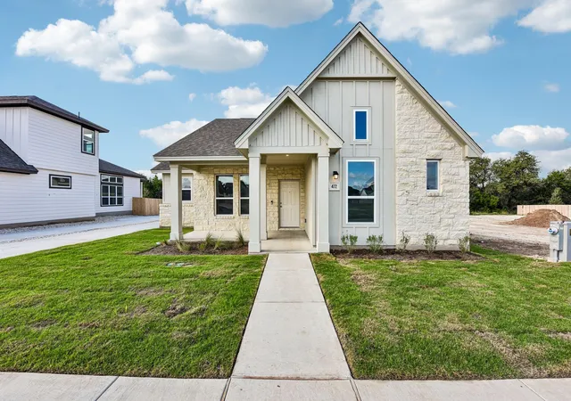Single family home for sale at 472 Treadwell Ln, Kyle, TX 78640 | MLS# 1984787