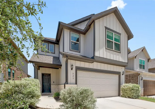 Photo 3 of Single family home for sale at 825 Olinda Way, Liberty Hill, TX 78642 | MLS# 4913345 | Listing updated on 2026-10-07