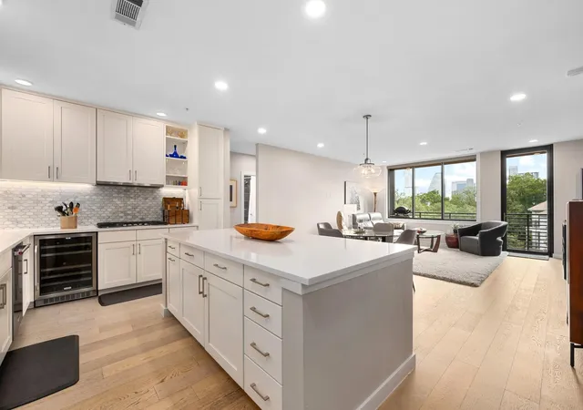 1st image of 900 S 1st St #312, Austin, TX 78704 | MLS# 7453602