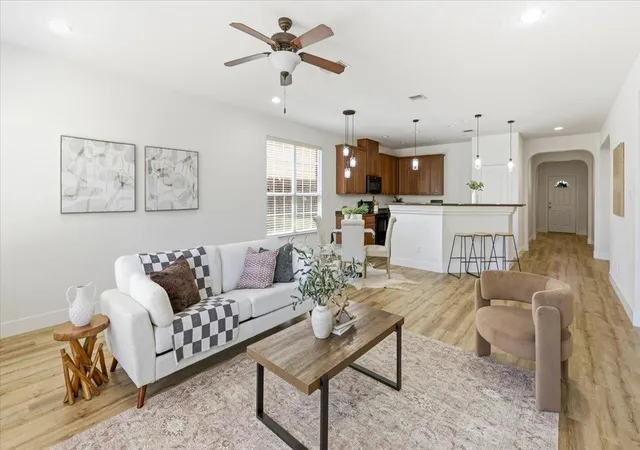 4th image of 1113 Renaissance Trl, Round Rock, TX 78665 | MLS# 6640992