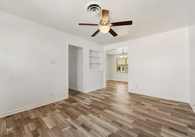 Photo 3 of Single family home for sale at 2308 Terrace Dr, Killeen, TX 76543 | MLS# 9003758 | Listing updated on 2026-08-20