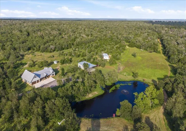1st image of 175 Wilson Rd, Elgin, TX 78621 | MLS# 2650977