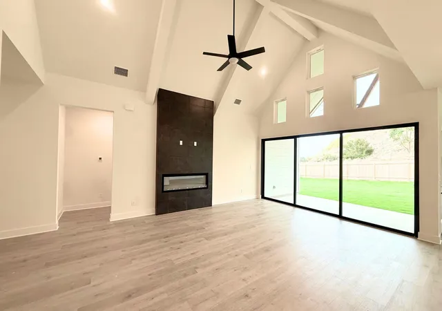 Photo 2 of Single family home for sale at 1517 Shelby Ln, Georgetown, TX 78628 | MLS# 5556371 | Listing updated on 2026-10-04