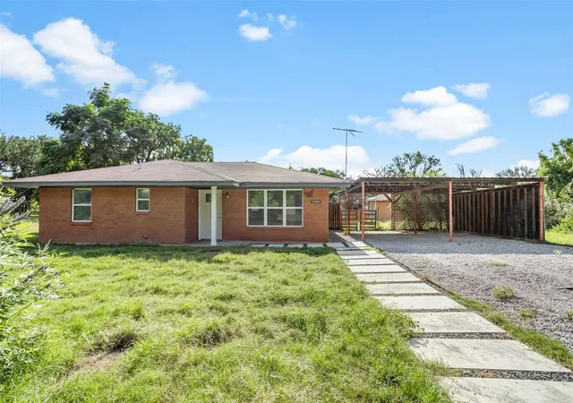 1st image of 1708 Woodcrest Dr, Granite Shoals, TX 78654 | MLS# 6665373