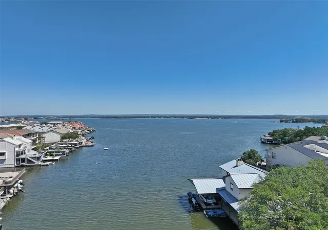 2nd image of 102 Bunny Run, Horseshoe Bay, TX 78657 | MLS# 2719371