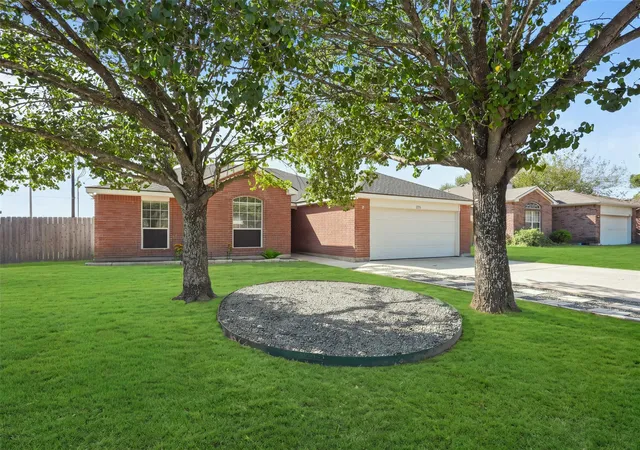 Photo 2 of Single family home for sale at 276 Jerry Lees Trl, Kyle, TX 78640 | MLS# 7134328 | Listing updated on 2026-09-18