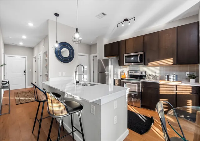 Photo 2 of Condo for sale at 2505 Thornton Rd #3212, Austin, TX 78704 | MLS# 2050209 | Listing updated on 2026-10-06