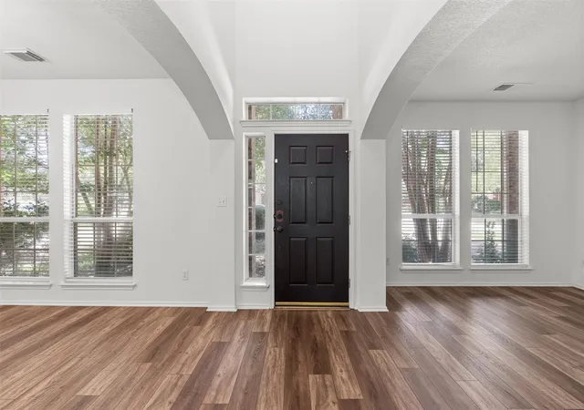 4th image of 104 Whitechapel Ct, Cedar Park, TX 78613 | MLS# 6087358
