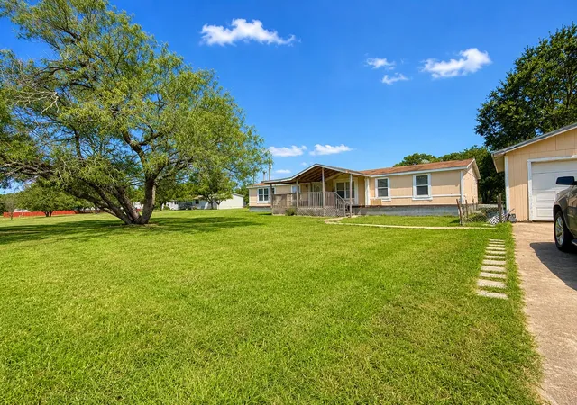 2nd image of 235 Cedar Creek Cir, Cedar Creek, TX 78612 | MLS# 5863741