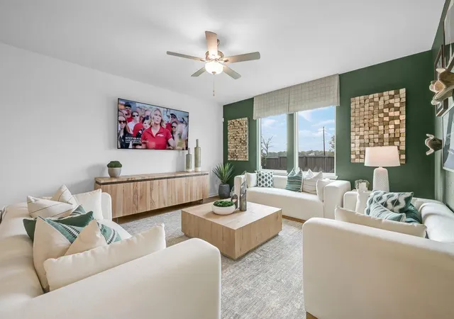 Photo 3 of Sale Pending at 5908 Taunte Dr, Del Valle, TX 78617 | MLS# 8771031 | Listing updated on 2026-09-01