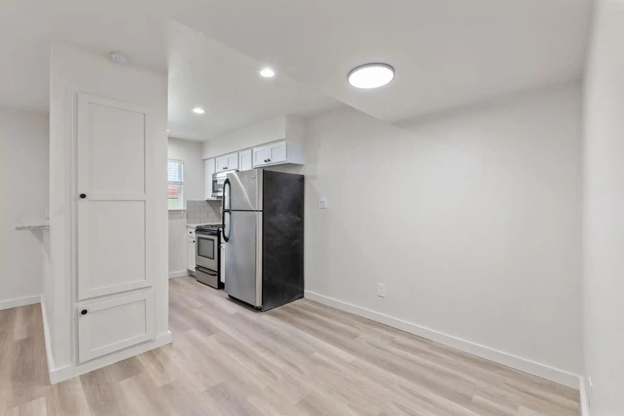 Listing Photo 18 - Condo for sale in 3819 Southway Dr located at 3819 Southway Dr, Austin, TX 78704 - Unit #219