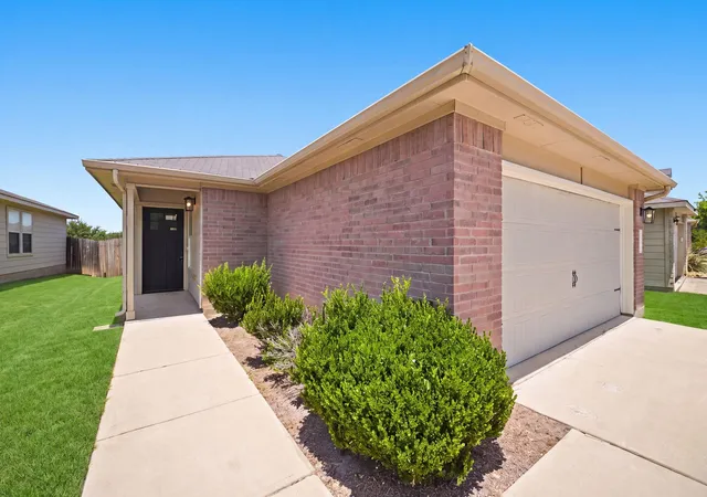 Photo 1 of Single family home for sale at 6024 Elfen Way, Austin, TX 78724 | MLS# 7043581 | Listing updated on 2026-09-23