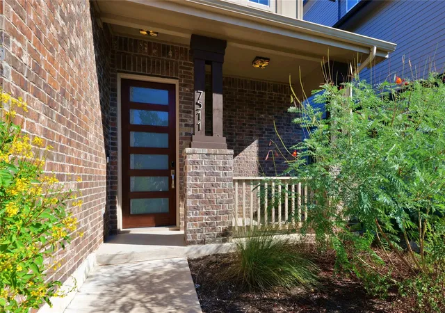 Photo 3 of Single family home for sale at 7511 Wildcat Pass, Austin, TX 78757 | MLS# 1177460 | Listing updated on 2026-10-26