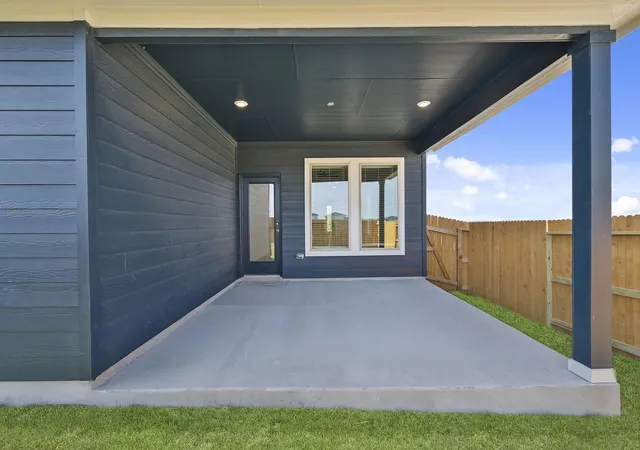 Photo 31 of Single family home for sale at 109 Hatari Trl, Jarrell, TX 76537 | MLS# 3388800 | Listing updated on 2026-07-24