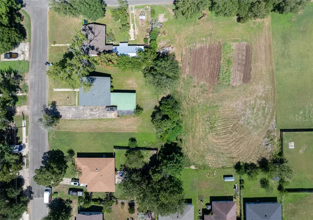 9th image of 761 Mitchell Ave, Seguin, TX 78155 | MLS# 3625800