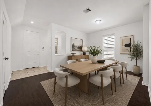 3rd image of 2215 Mccombs St, Georgetown, TX 78626 | MLS# 4704307