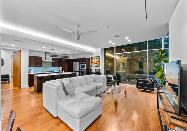 1st image of 7689 Delwau Ln, Austin, TX 78725 | MLS# 6895143
