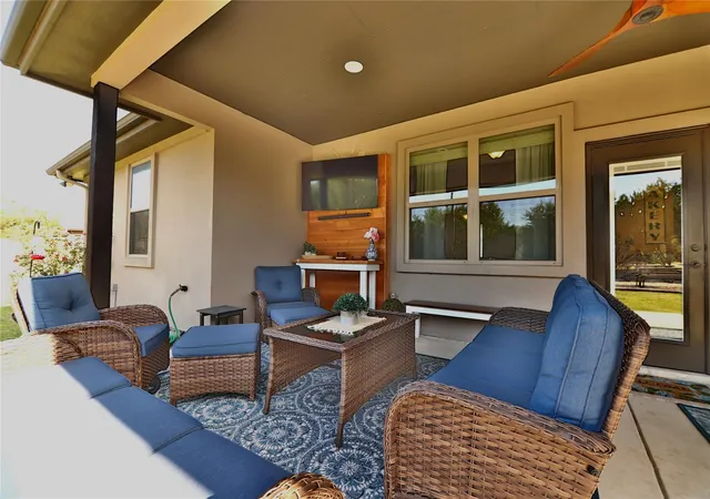Photo 3 of Single family home for sale at 220 Angela Dr, Liberty Hill, TX 78642 | MLS# 3858330 | Listing updated on 2026-07-24