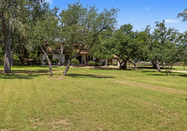 4th image of 502 S Lariat Cir, Dripping Springs, TX 78620 | MLS# 3466900